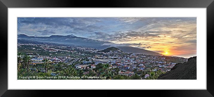 El Teide Volcano at Sunset Framed Mounted Print by Sean Foreman