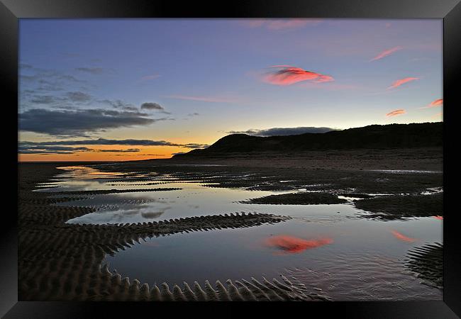  Aberdeenshire Sunset Framed Print by Eric Watson