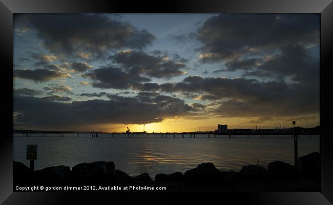 Sunrise over Hythe Pier Framed Print by Gordon Dimmer
