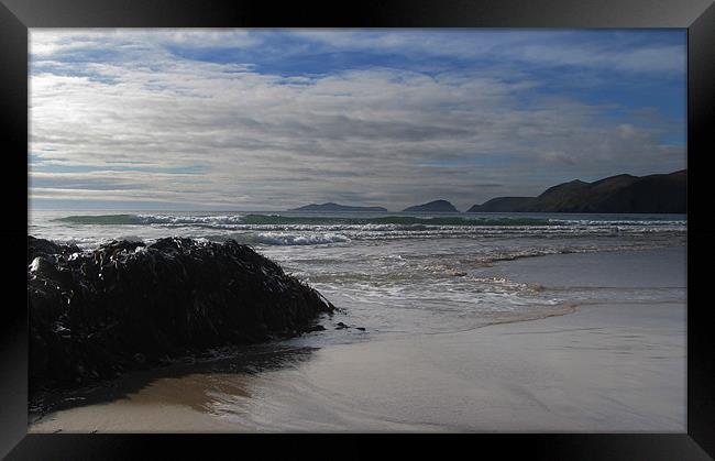 Coumeenole Beach Framed Print by barbara walsh