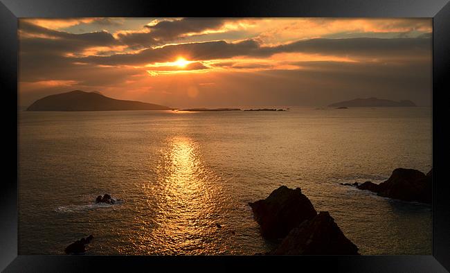 Sunset Blasket Islands Framed Print by barbara walsh