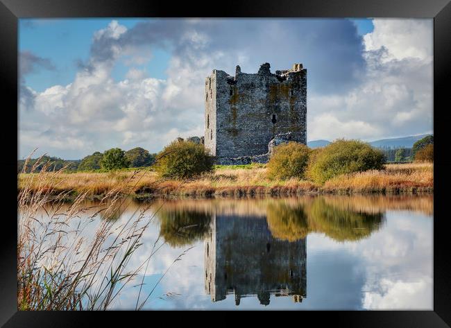 Threave Castle, Dumfries and Galloway, Scotland Framed Print by Donald Parsons