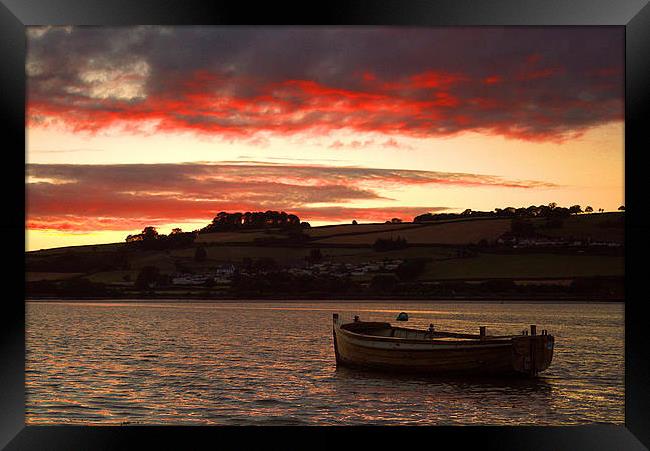 Sunset over the Teign Framed Print by kevin wise