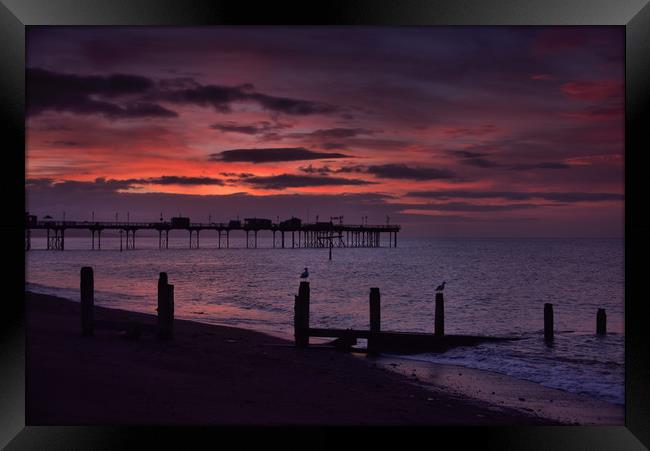       Teignmouth Sunrise 1                         Framed Print by kevin wise