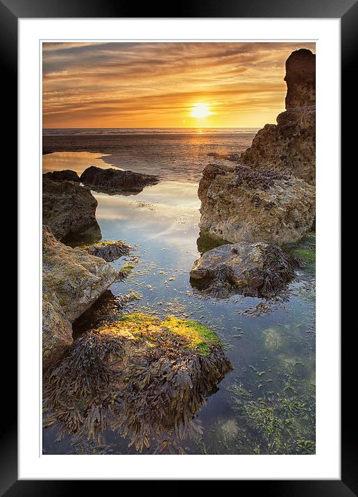 Perranporth Sunset Framed Mounted Print by stuart bennett