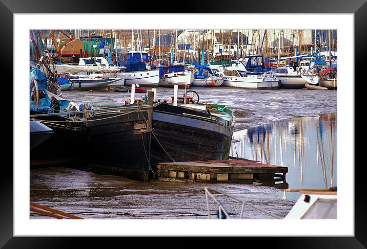 maldon quay in essex Framed Mounted Print by linda cook