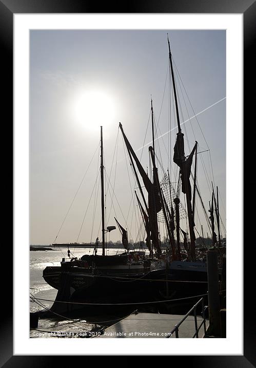 sun rising over maldon quay Framed Mounted Print by linda cook