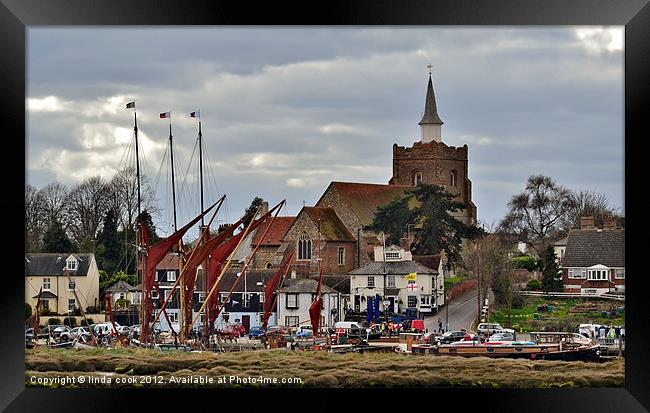 overlooking hythe quay in maldon essex Framed Print by linda cook