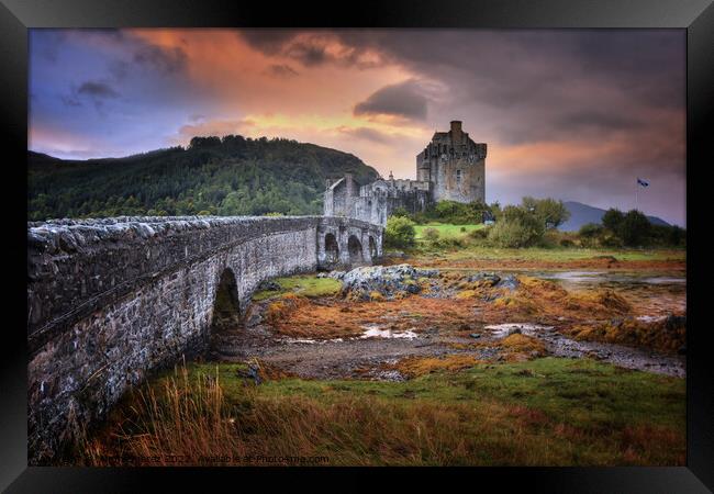 Eilean Donan Castle 5.0 Framed Print by Yhun Suarez