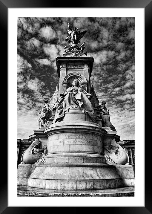 Queen Victoria Statue - London, England Framed Mounted Print by Yhun Suarez