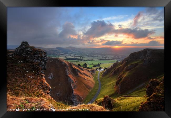 Winnats Pass 12.0 Framed Print by Yhun Suarez