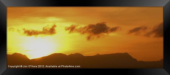 MAINLAND SUNRISE FROM LEWIS BAYBLE Framed Print by Jon O'Hara