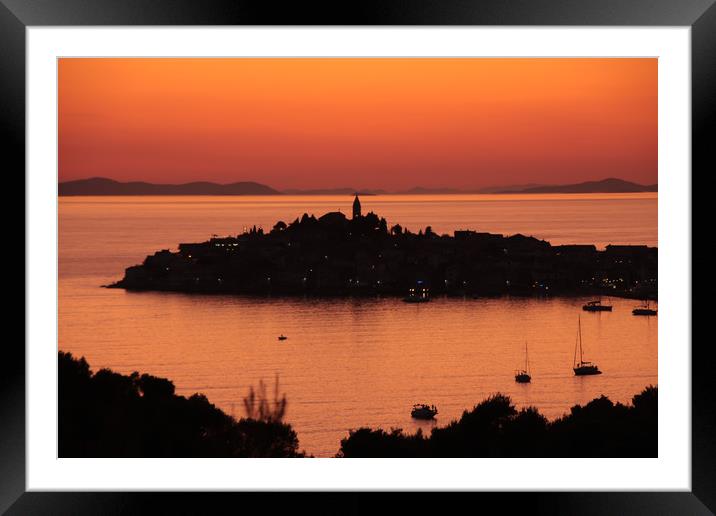 Red sky Framed Mounted Print by Martin Beerens
