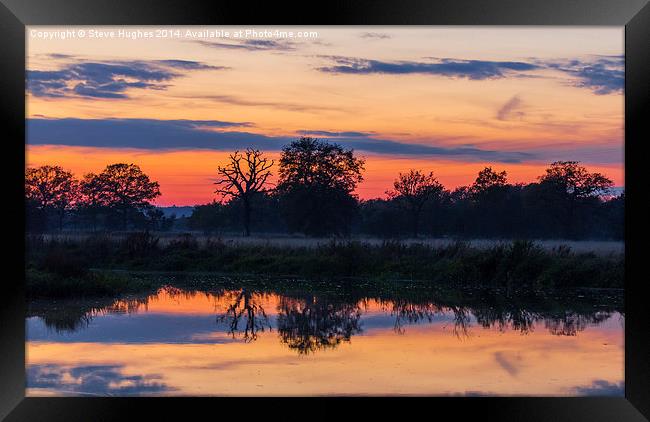  Sunset on the river Wey Framed Print by Steve Hughes