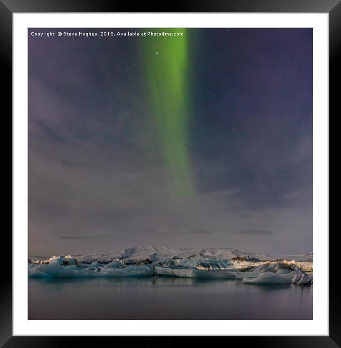 Northern Lights above the Jökulsárlón ice lagoon Framed Mounted Print by Steve Hughes