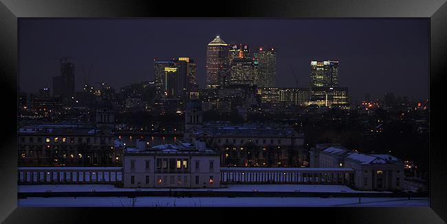 Greenwich view Framed Print by cairis hickey
