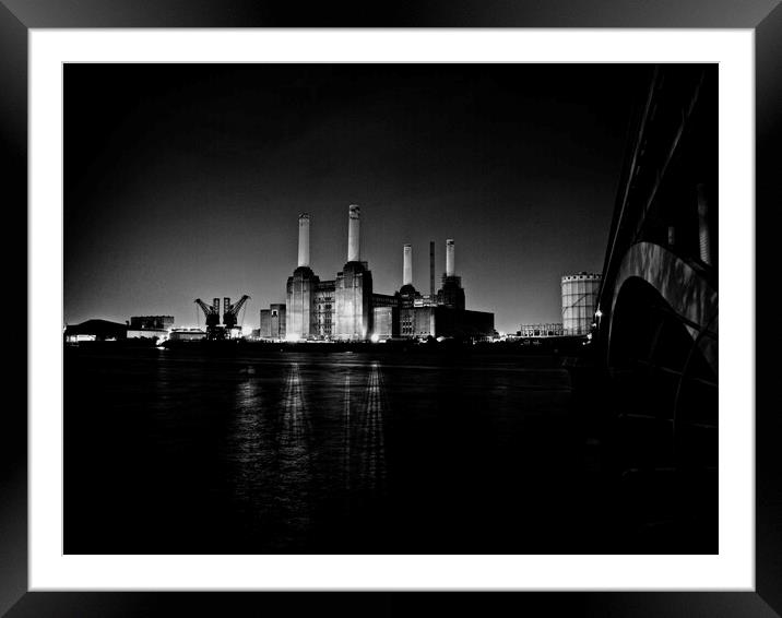 Battersea Power Station at Night - London Cityscapes  Framed Mounted Print by Henry Clayton