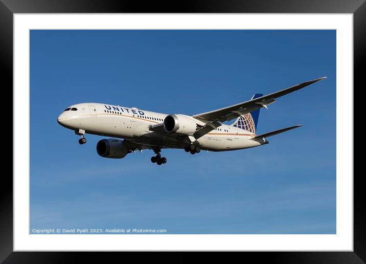United Airlines Boeing 787 Framed Mounted Print by David Pyatt