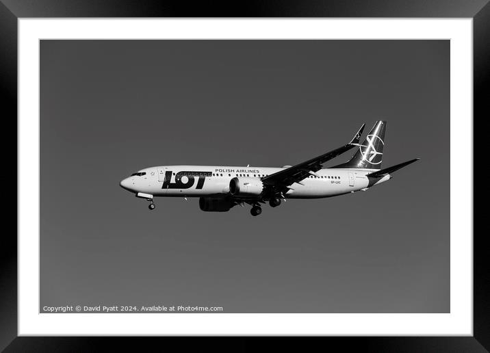 Lot Polish Airlines Boeing 737-8           Framed Mounted Print by David Pyatt