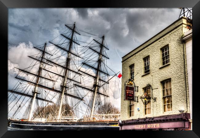 The Cutty Sark and Gipsy Moth Pub Greenwich Framed Print by David Pyatt