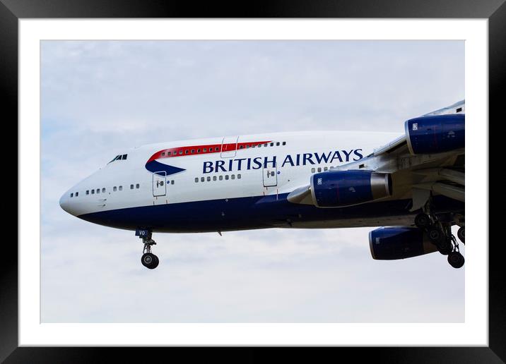 British Airways Boeing 747 Framed Mounted Print by David Pyatt