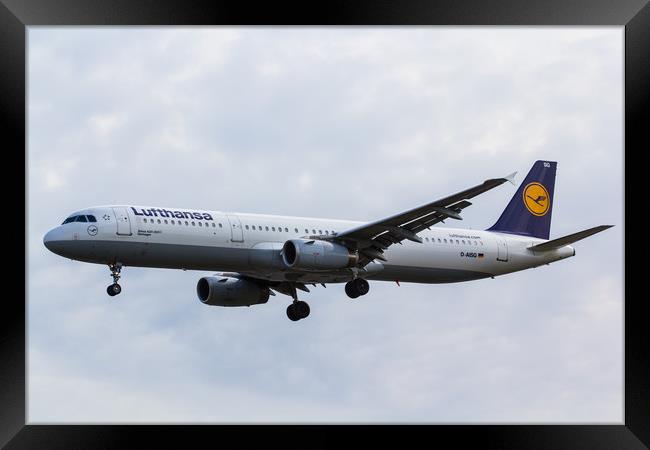 Lufthansa Airbus A321 Framed Print by David Pyatt