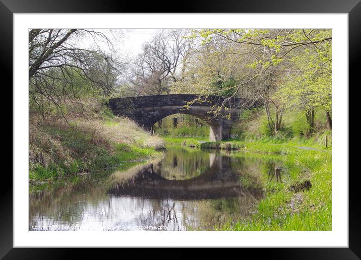 Union Canal, West Lothian 12 Framed Mounted Print by Lee Osborne