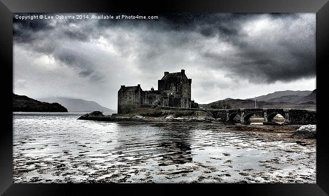  Eilean Donan Castle Framed Print by Lee Osborne