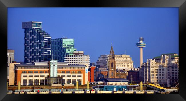 liverpool Framed Print by sue davies
