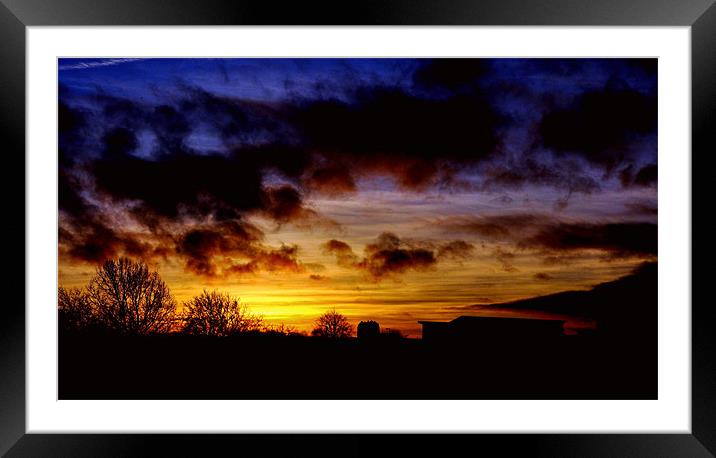 Angry sky Framed Mounted Print by sue davies