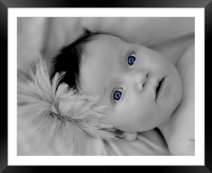  betty blue eyes Framed Mounted Print by sue davies