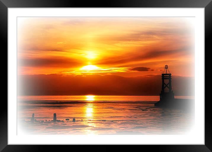 golden  tranquility Framed Mounted Print by sue davies