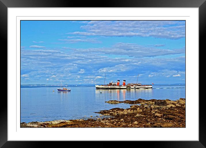 The Waverly leaving Brodick pier Framed Mounted Print by jane dickie
