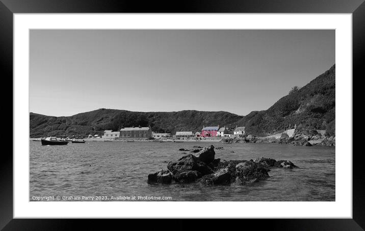 Ty Coch: Wales' Renowned Seafront Pub Framed Mounted Print by Graham Parry