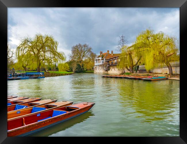 River Cam Cambridge Framed Print by Clive Eariss
