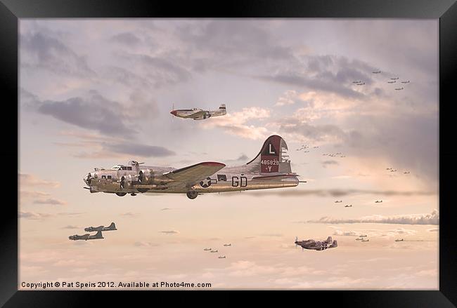 B17 - escort package Framed Print by Pat Speirs