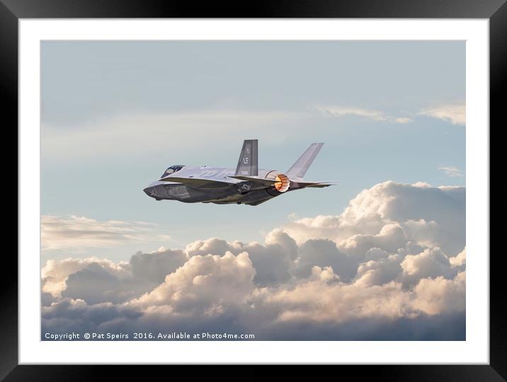 F35 -- Into the Future Framed Mounted Print by Pat Speirs