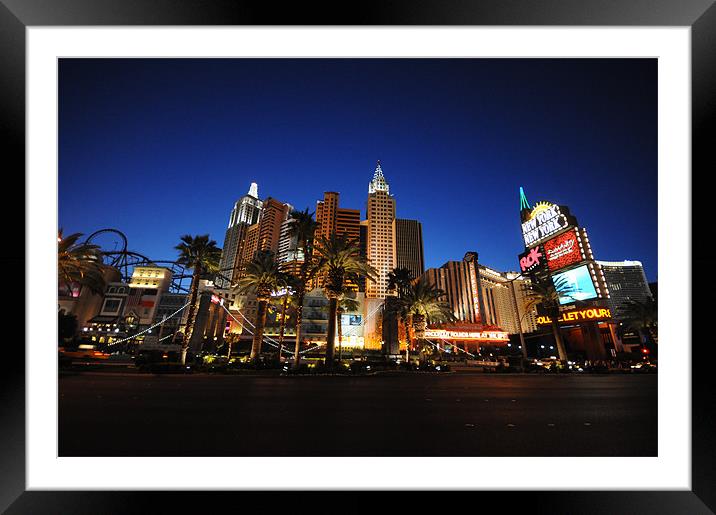 New York New York Las Vegas Framed Mounted Print by Simon Wilson