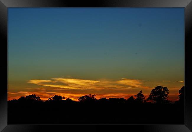 Nuneaton Sunset Framed Print by Frankie Arkell