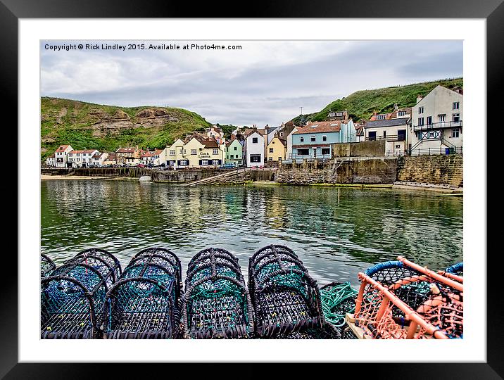  Staithes Harbour Framed Mounted Print by Rick Lindley