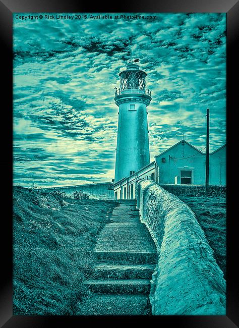 South Stack Lighthouse Framed Print by Rick Lindley