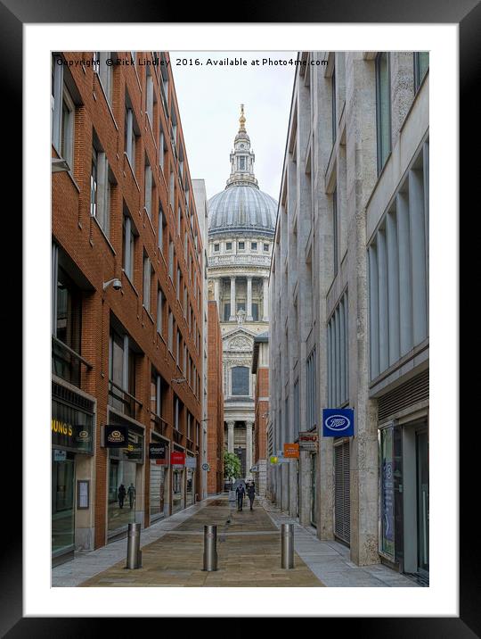 St Pauls Cathedral Framed Mounted Print by Rick Lindley