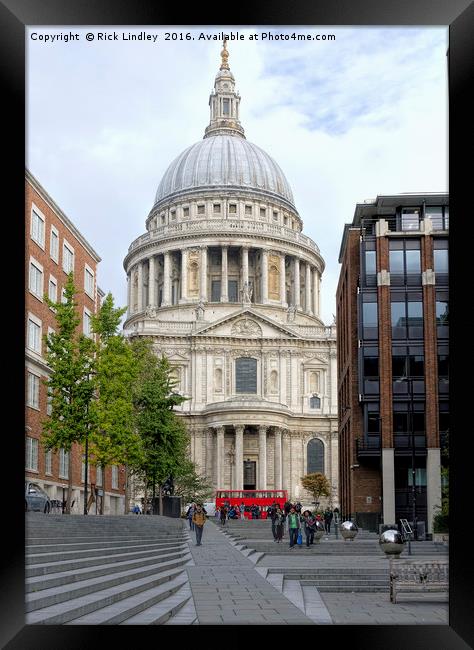 St Pauls Cathedral Framed Print by Rick Lindley