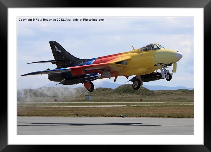 Hunter air display Framed Mounted Print by P H