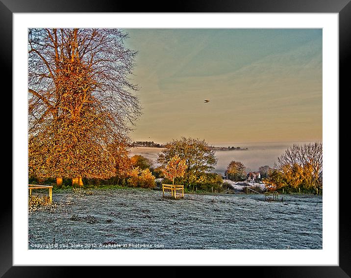 chilly morning Framed Mounted Print by carl blake