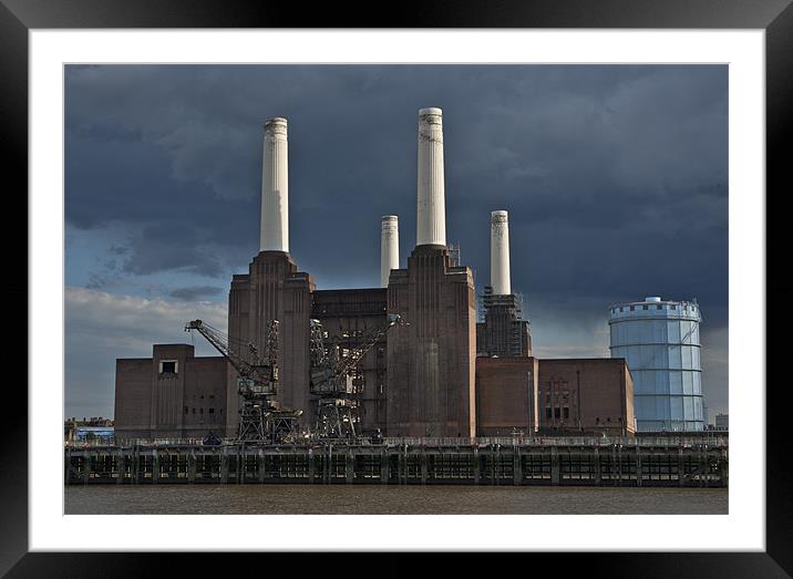 Battersea Power Station Framed Mounted Print by Philip Pound