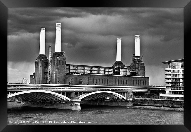 London Battersea Power Station Framed Print by Philip Pound