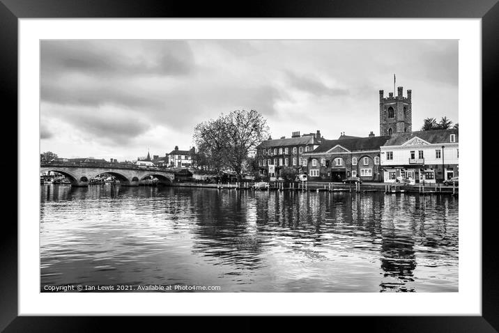 Henley on Thames in Monochrome Framed Mounted Print by Ian Lewis