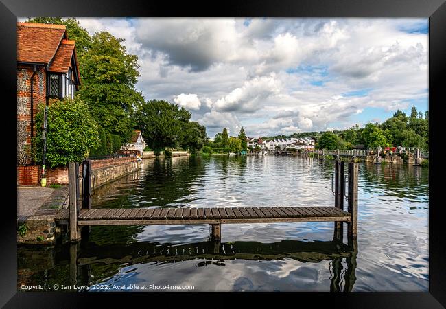 A Landing Stage at Marlow on Thames Framed Print by Ian Lewis