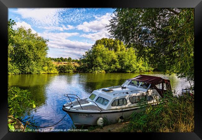 A Shady Mooring on the Thames Framed Print by Ian Lewis